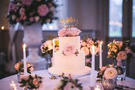 How to Choose Your Wedding Cake?