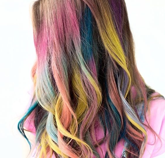 Hair Chalk: How to Use It & Remove It