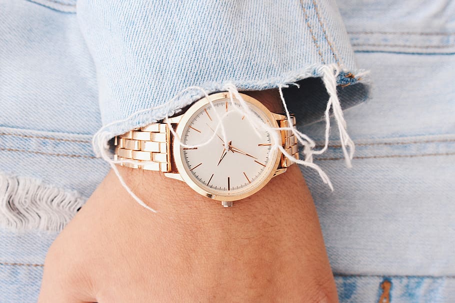 watch - Latest Fashion & Lifestyle Trends How to Choose the Best Watches for Women in 2020