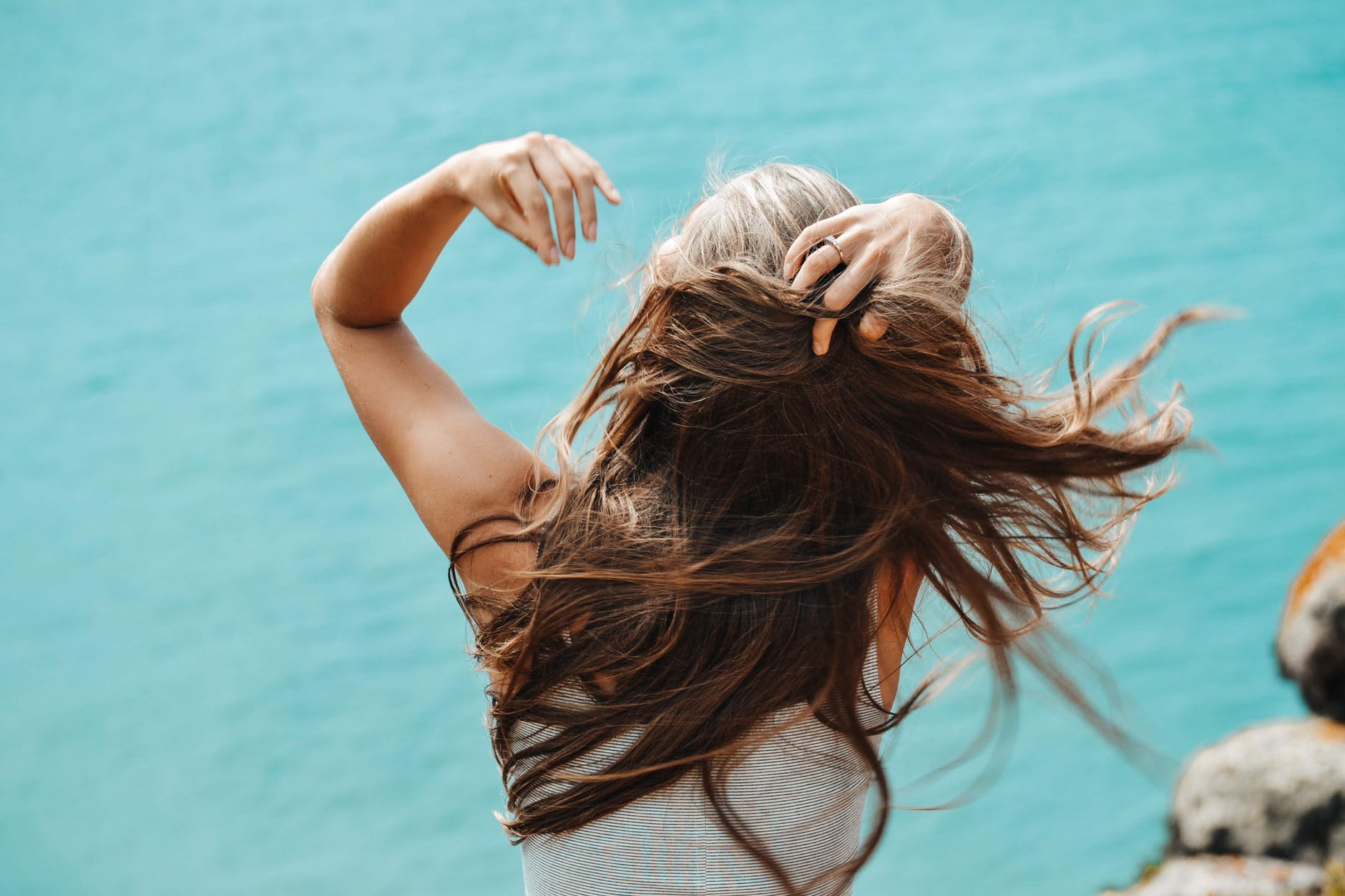 pexels-photo-2867899 - Latest Fashion & Lifestyle Trends hair detox