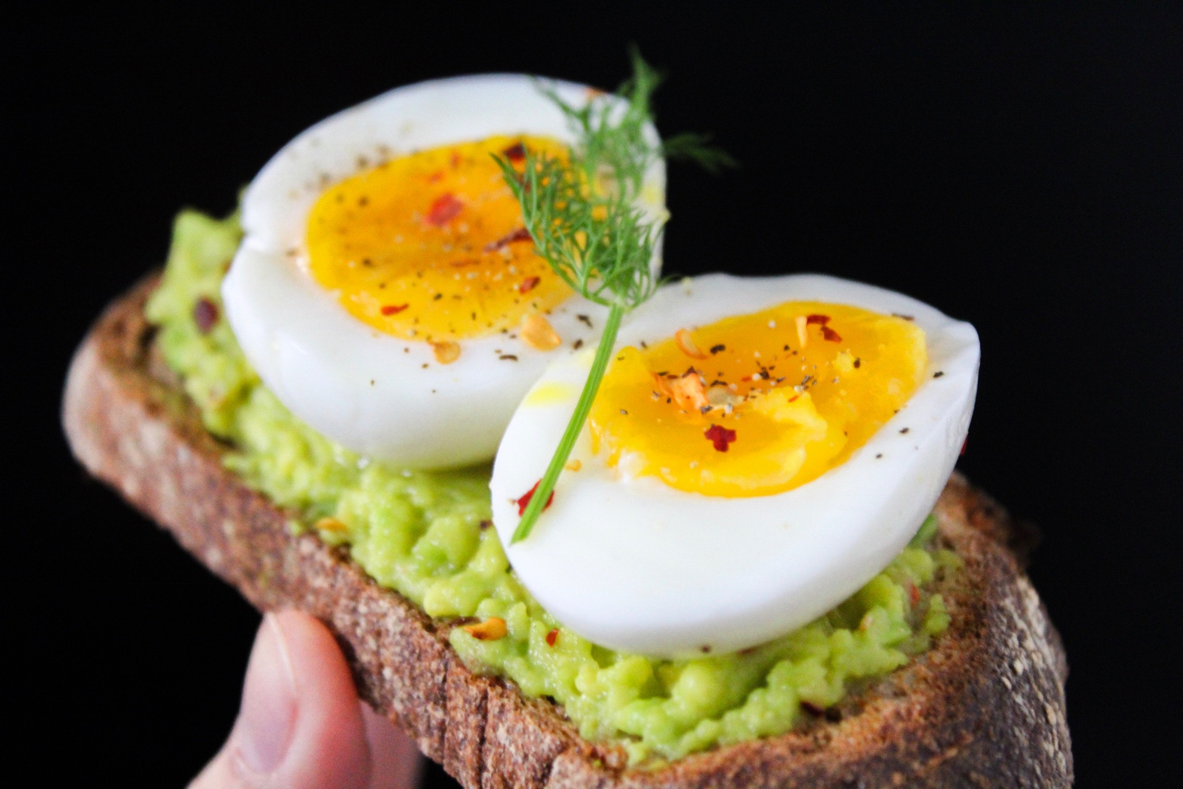 pexels-trang-doan-824635 - Latest Fashion & Lifestyle Trends stress relieving food