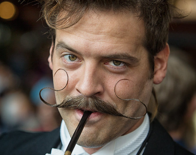 how to grow a handlebar mustache