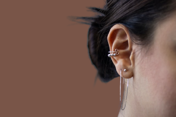 auricle piercing - Latest Fashion & Lifestyle Trends auricle piercing