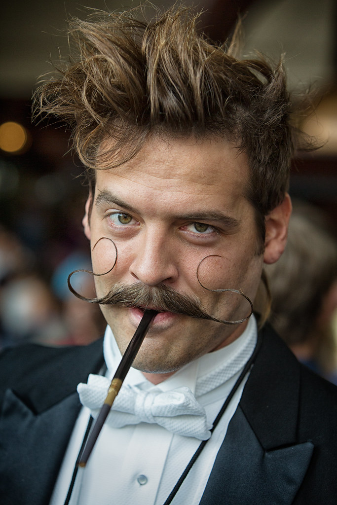 how to grow a handlebar mustache