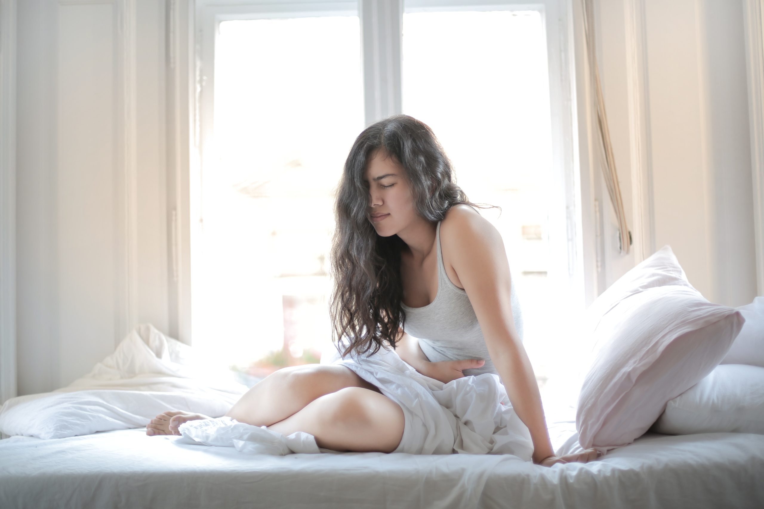pexels-andrea-piacquadio-3807733 - Latest Fashion & Lifestyle Trends hashimoto symptoms include digestive problems and hashimoto diet can be helpfull