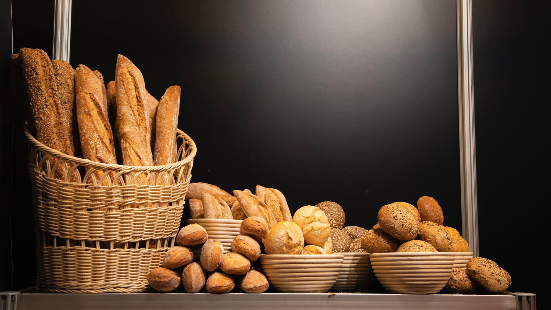 signs of gluten intolerance