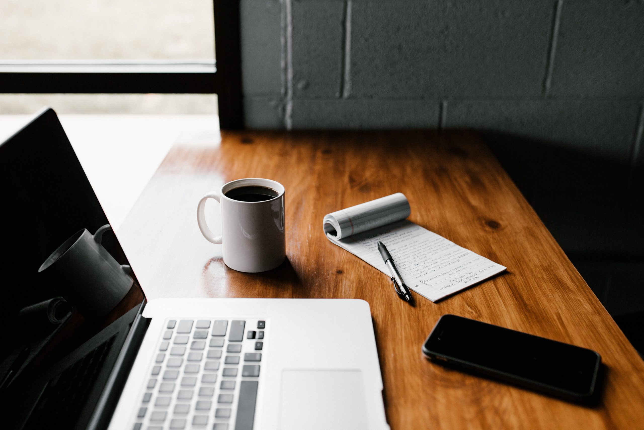 pexels-andrew-neel-2312369 - Latest Fashion & Lifestyle Trends average laptop battery lifespan