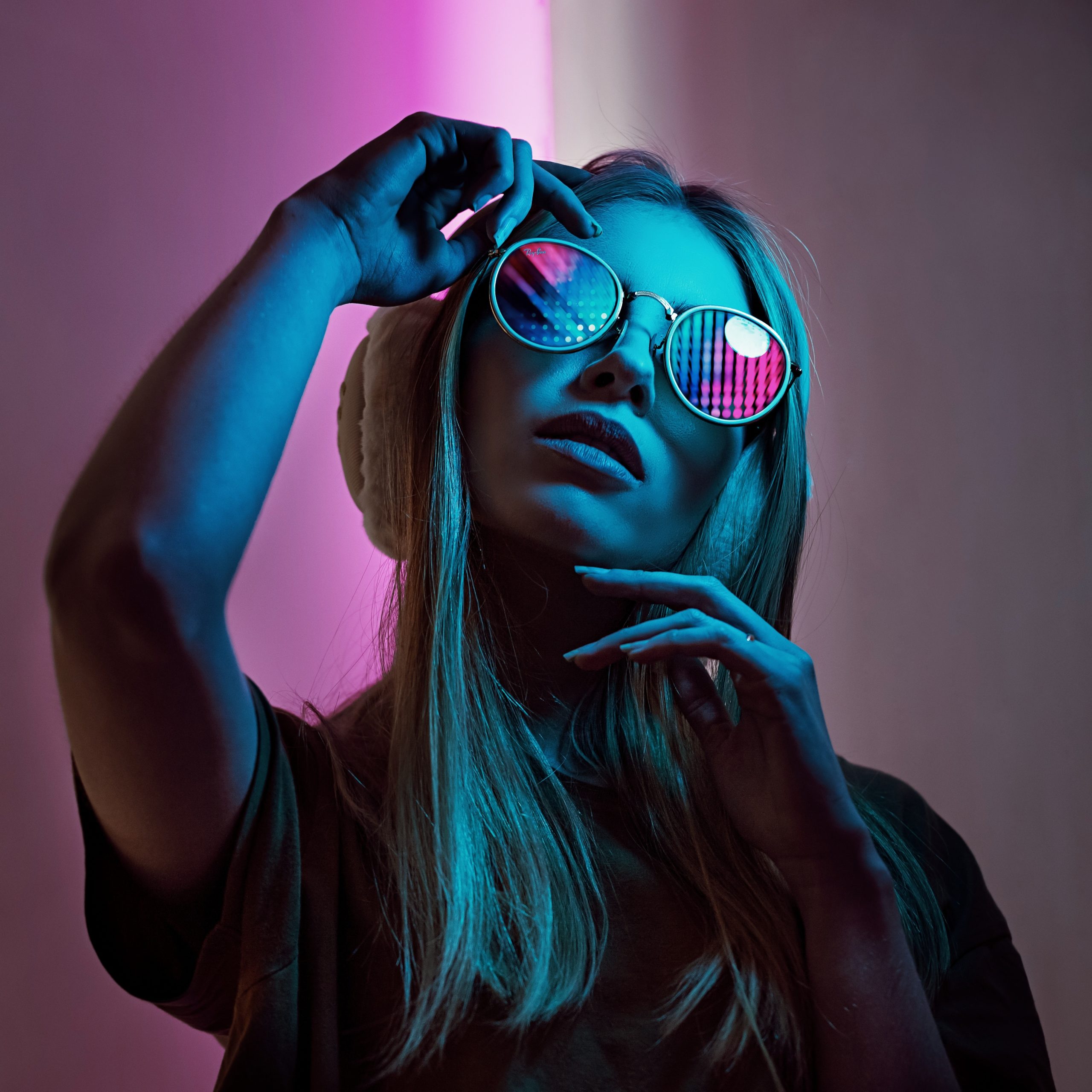 pexels-yuri-manei-2690323 - Latest Fashion & Lifestyle Trends polarized vs nonpolarized