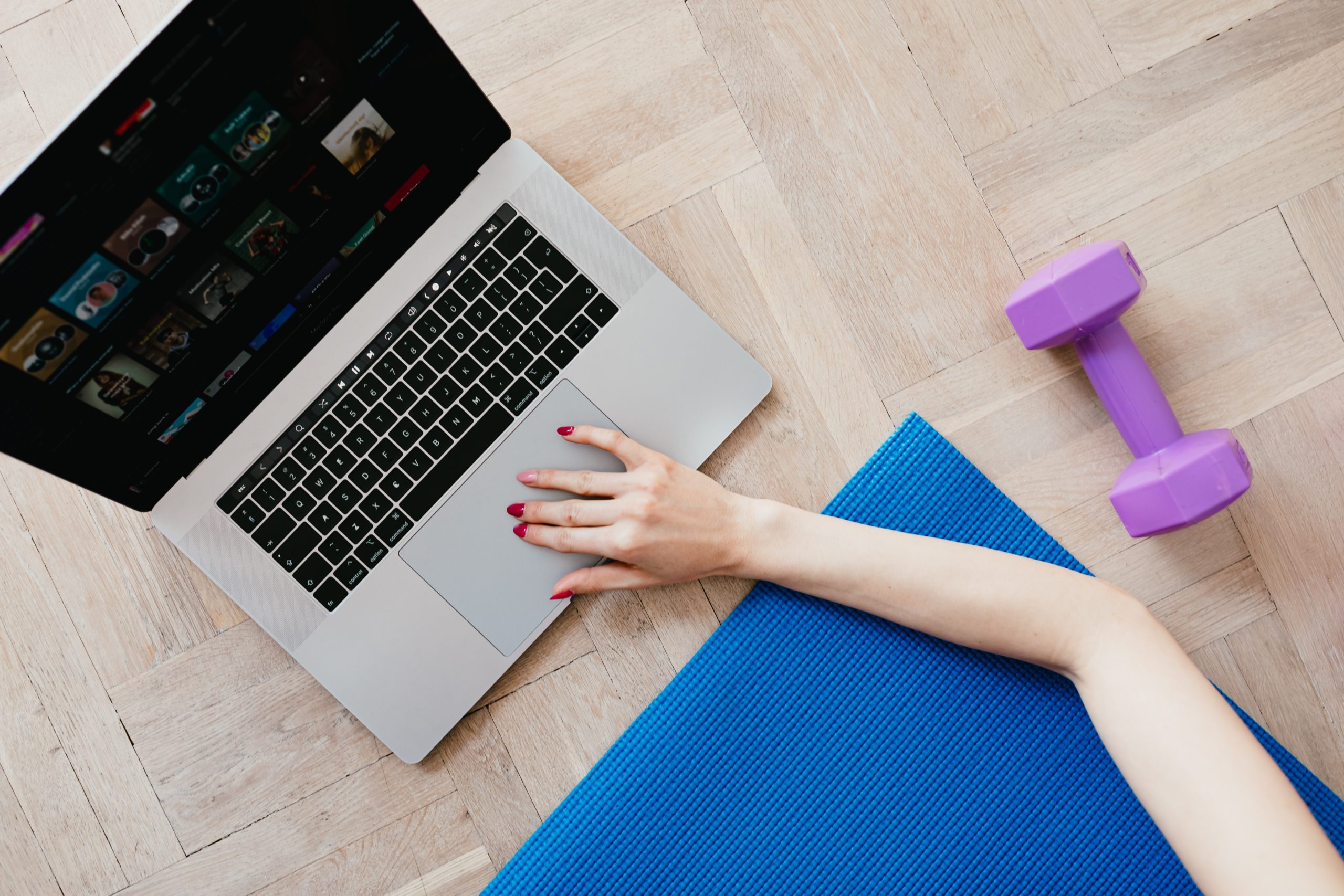 pexels-karolina-grabowska-4498362 - Latest Fashion & Lifestyle Trends online workout programs