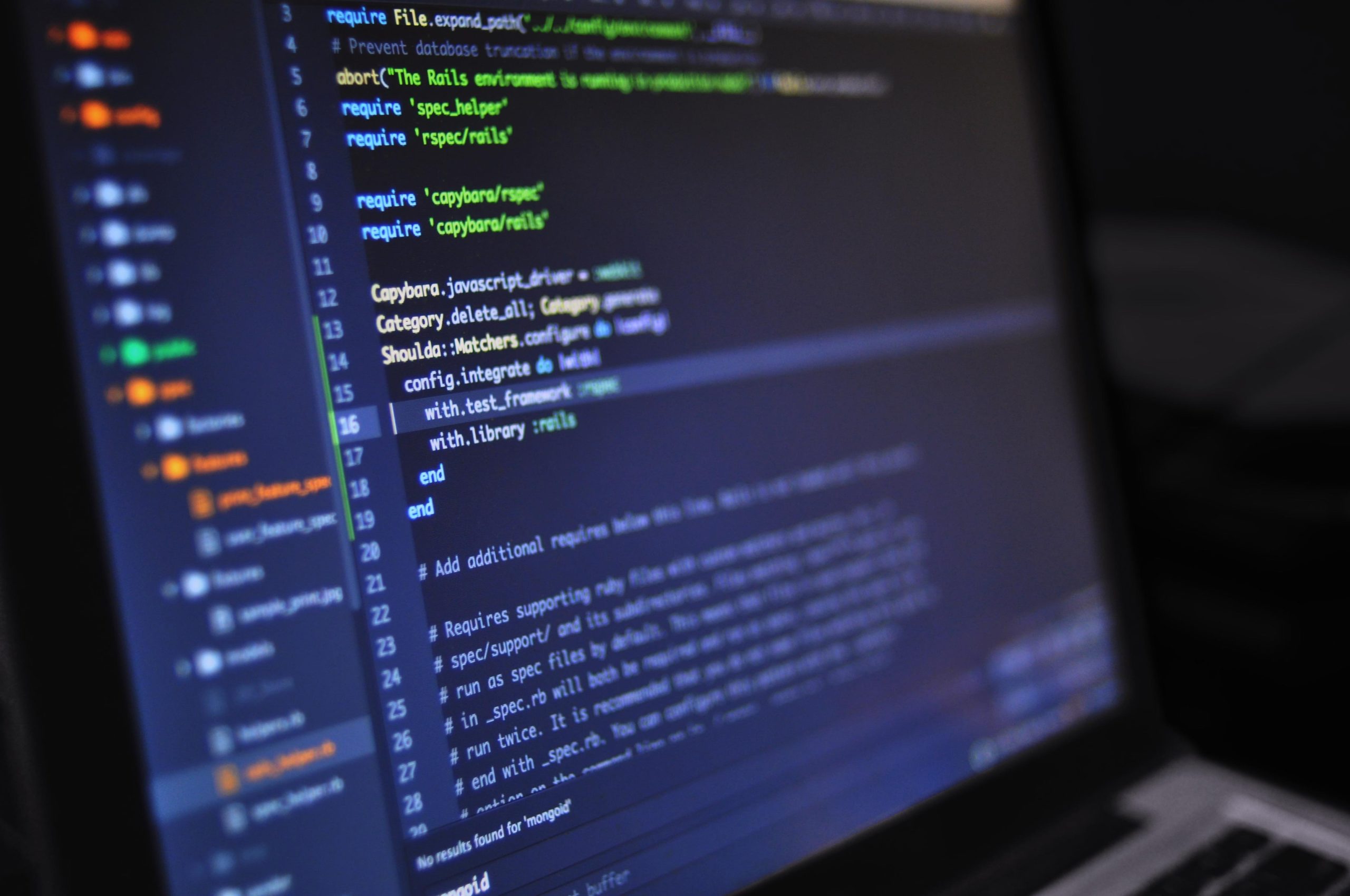 pexels-luis-gomes-546819 - Latest Fashion & Lifestyle Trends attributes of good software