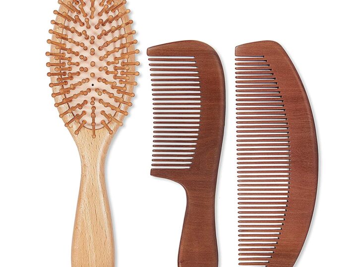 Benefits of Using Wooden Hair Brushes