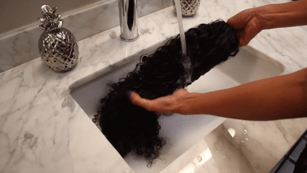 How to Wash a Wig